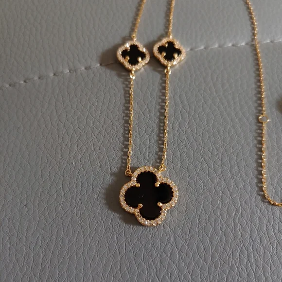 18K gold sterling silver Black Clover necklace - Picture 2 of 7